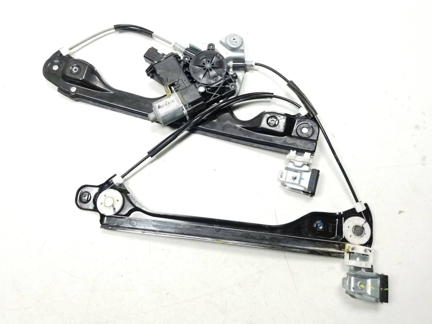 2013 - 2018 Cadillac Ats Front Door Window Lift Regulator W/ Motor Driver OEM