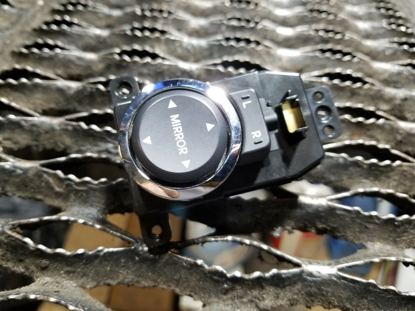 10 11 12 Hyundai Genesis Coupe Left Driver Door Power Mirror Switch Control OEM