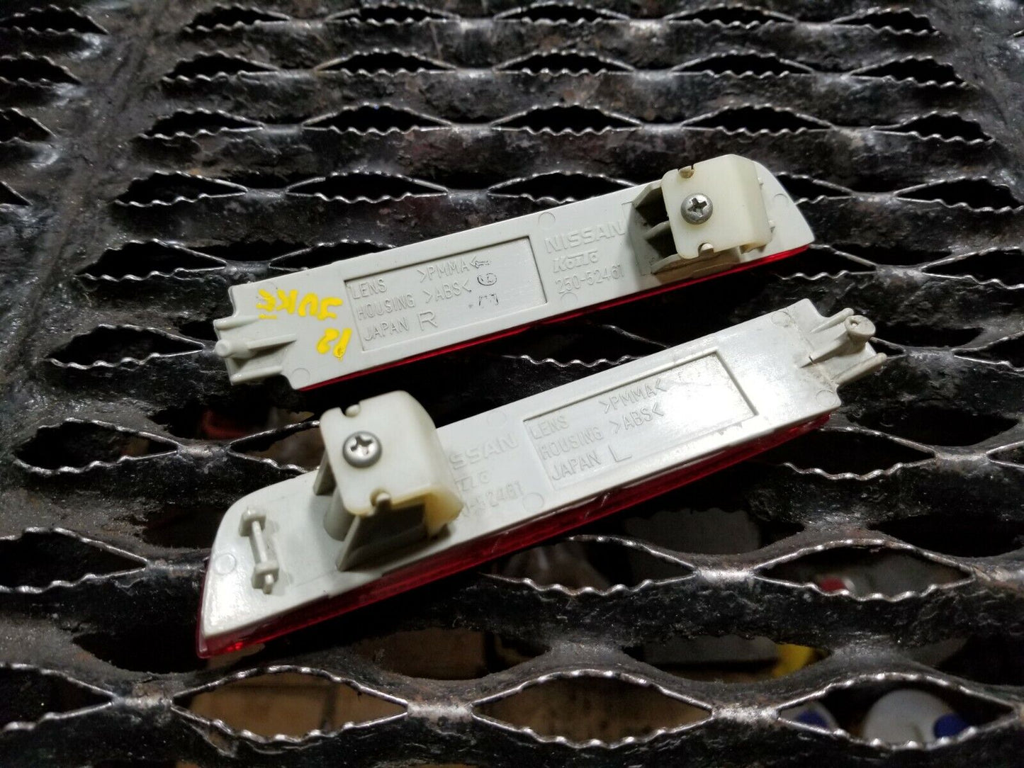 11 12 13 14 Nissan Juke Rear Bumper Reflector Pair OEM