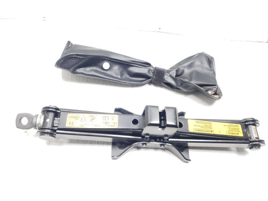 11 12 13 14 Nissan Juke Spare Tire Jack OEM