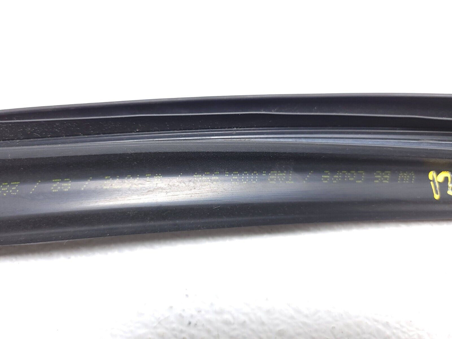 09 10 11 12 Volkswagen Cc Door Weatherstrip Seal Front Right Passenger Side OEM