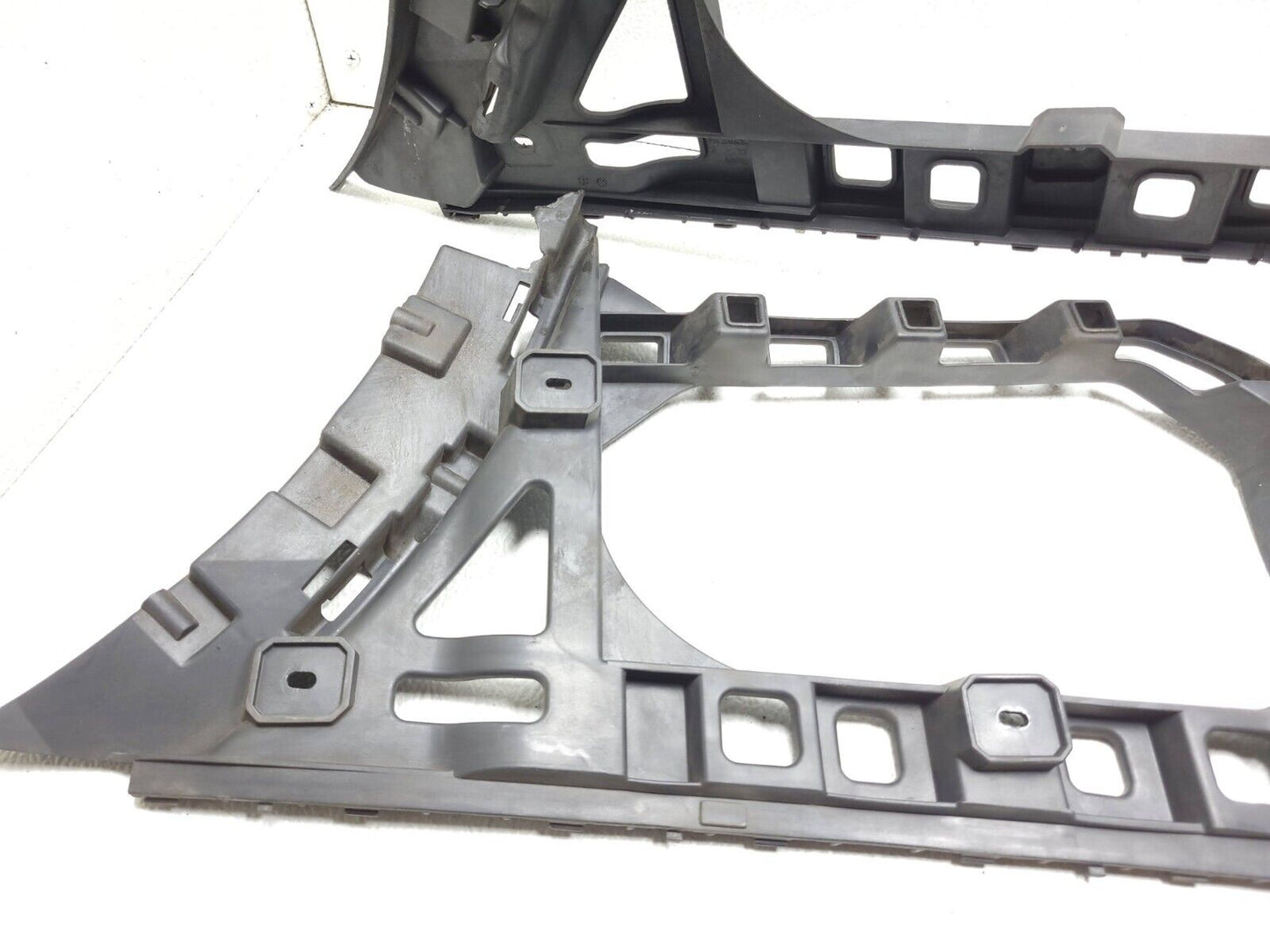 09 10 11 12 Volkswagen Cc Rear Bumper Bracket Left & Right Pair OEM