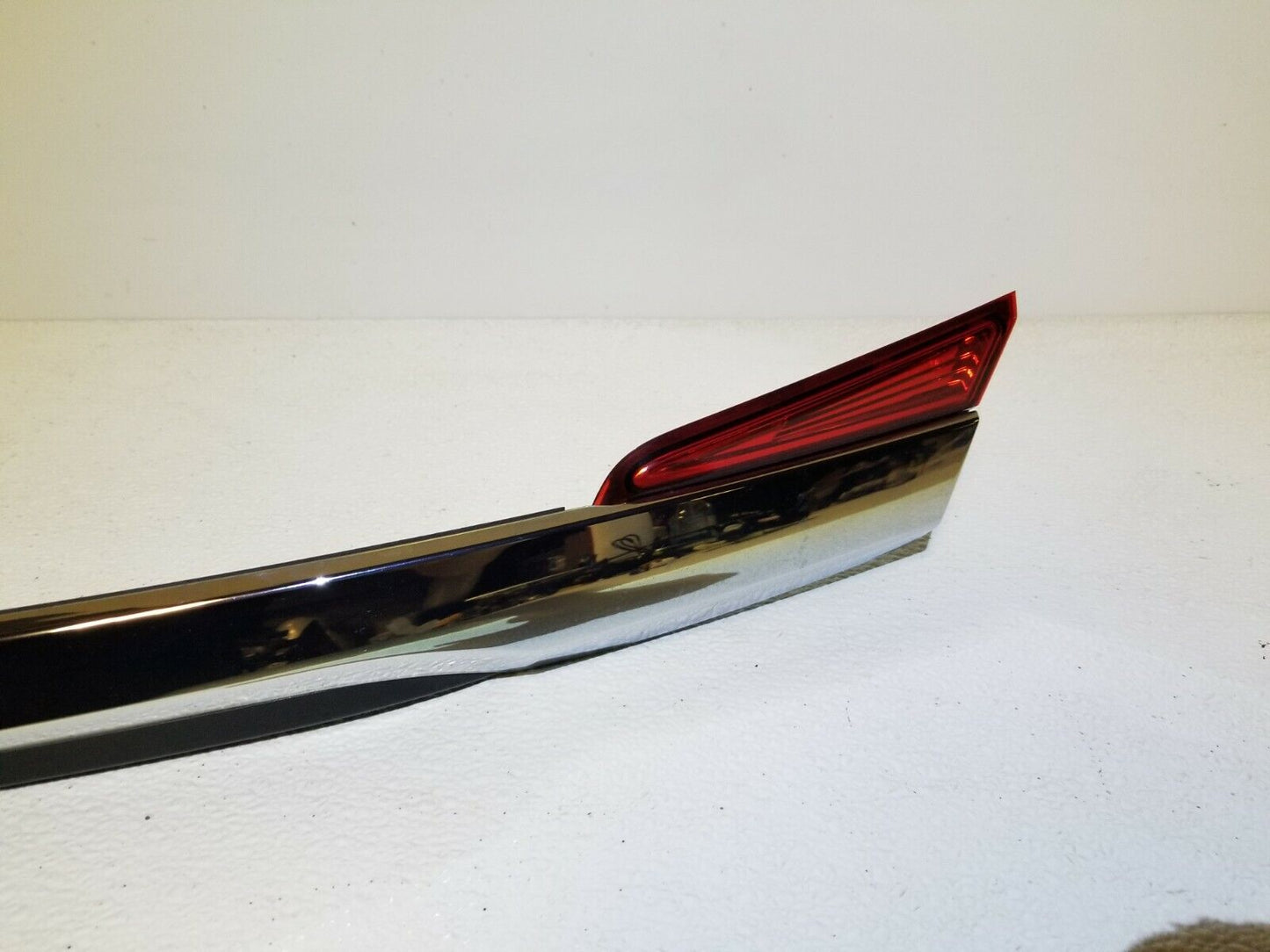 11 12 13 14 Chrysler 200 Trunk Lid Molding Convertible Rear Chrome OEM