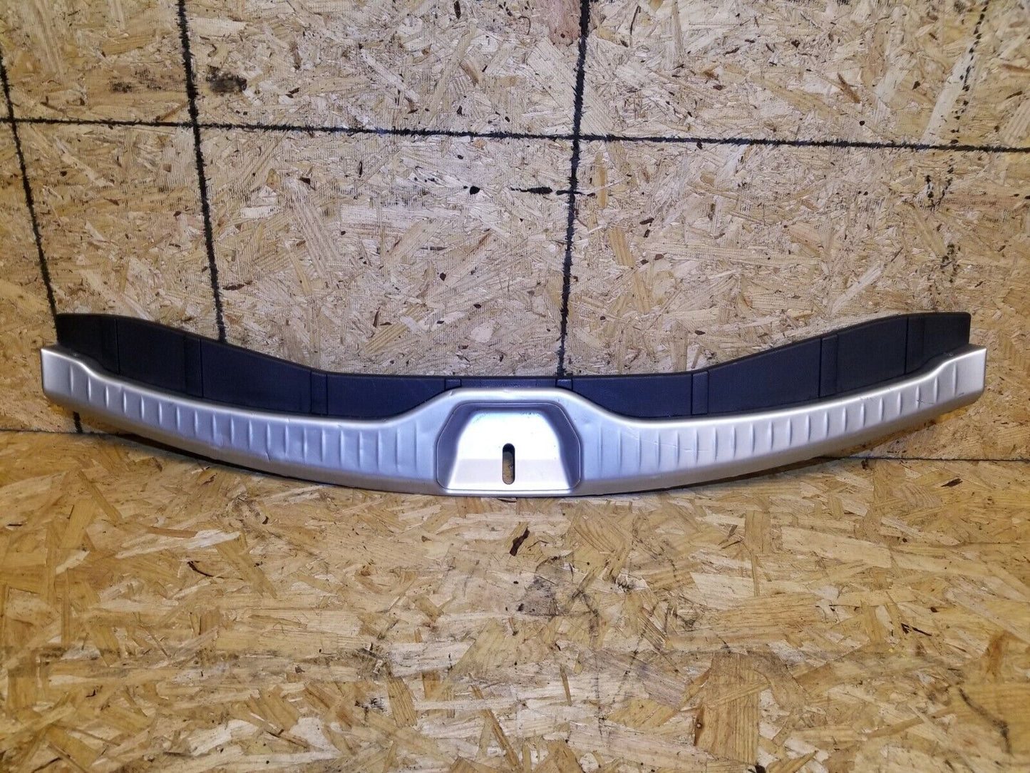 06 07 08 Infiniti Fx35 Rear Trunk Luggage Panel Lining Trim OEM