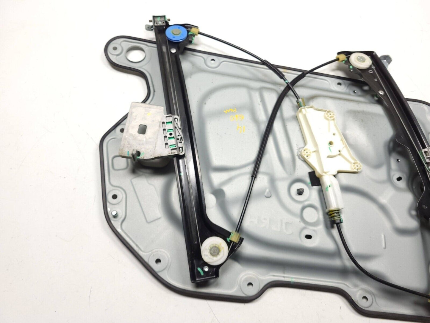 2014 2015 Infiniti Q60 Coupe Front Window Regulator Panel Passenger Right OEM