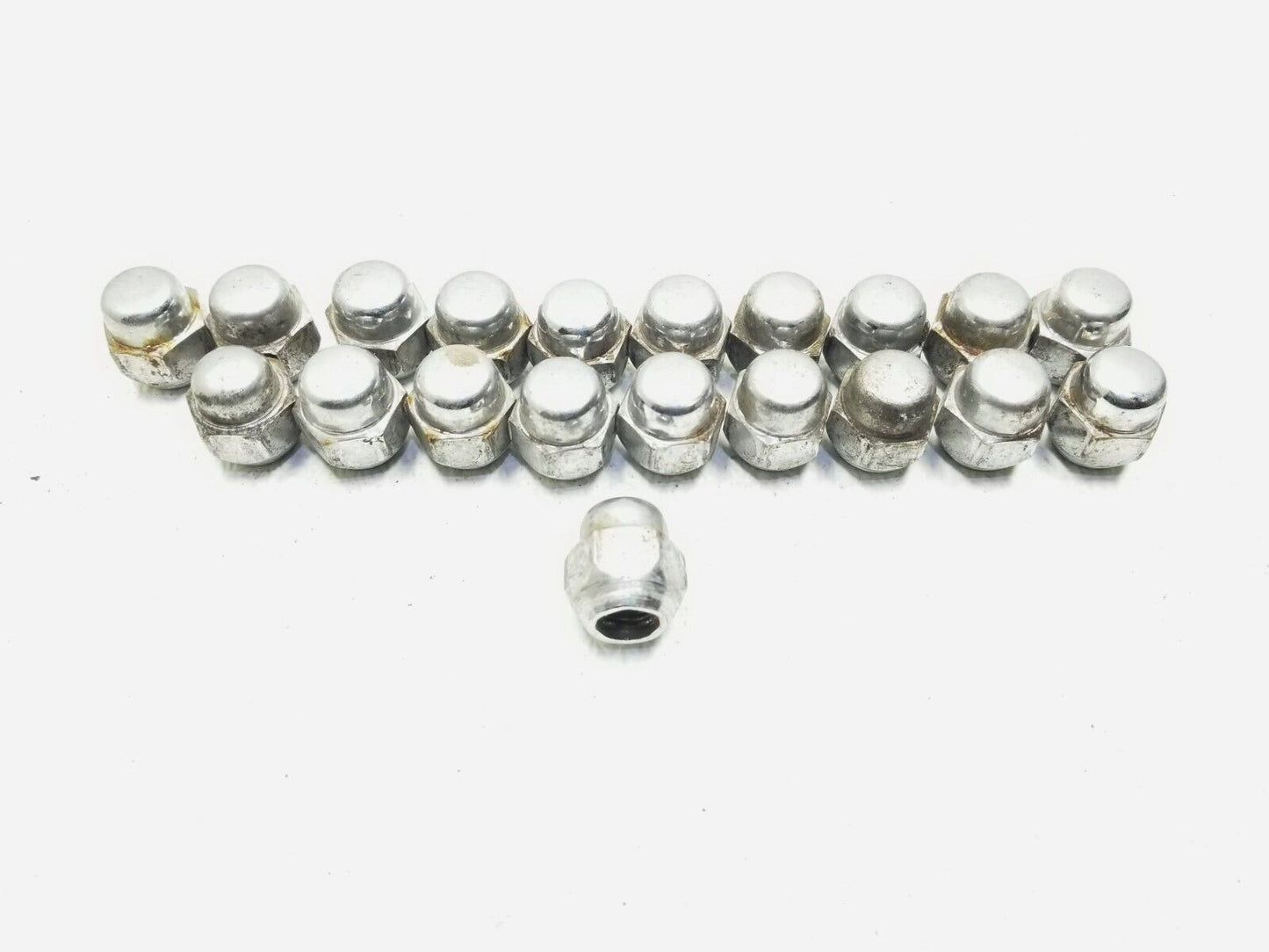 11 12 13 14 Nissan Juke Wheel Lug Nut 20pcs OEM