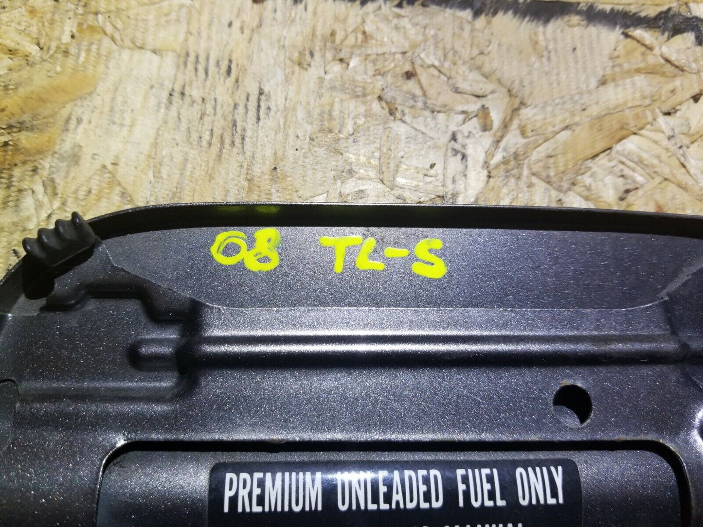 04 05 06 07 08 Acura Tl Type-s Fuel Tank Door Lid W/ Filler Gas Cap OEM