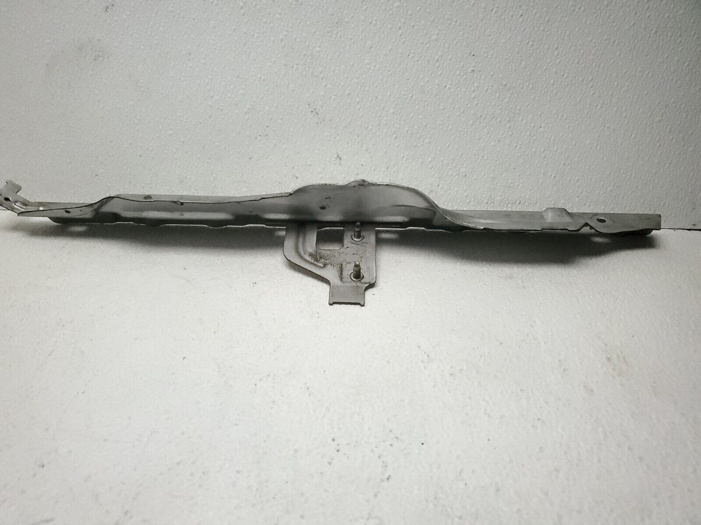 11 12 13 14 BMW X6 35ix Turbocharger Pressure Converter Bracket 7588579 OEM