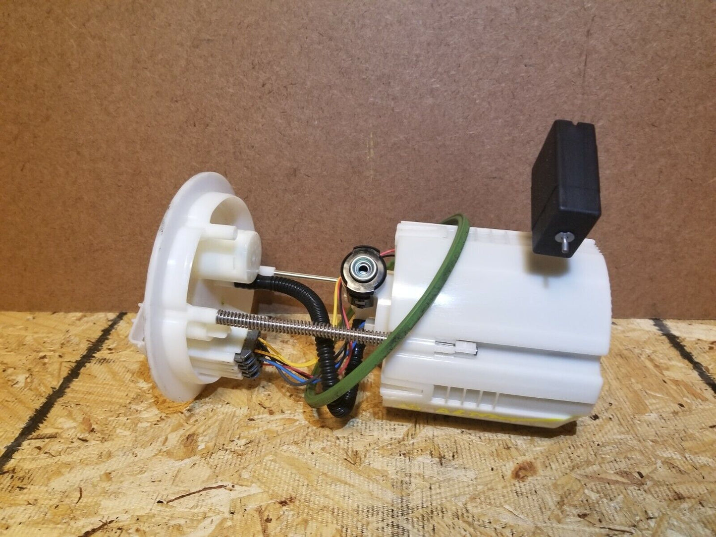 13 14 15 Nissan Altima Fuel Pump OEM 57k