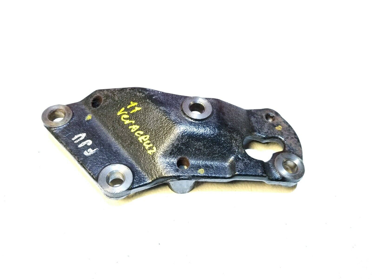 07 08 09 10 11 12 Hyundai Veracruz Automatic Transmission Mount Bracket OEM