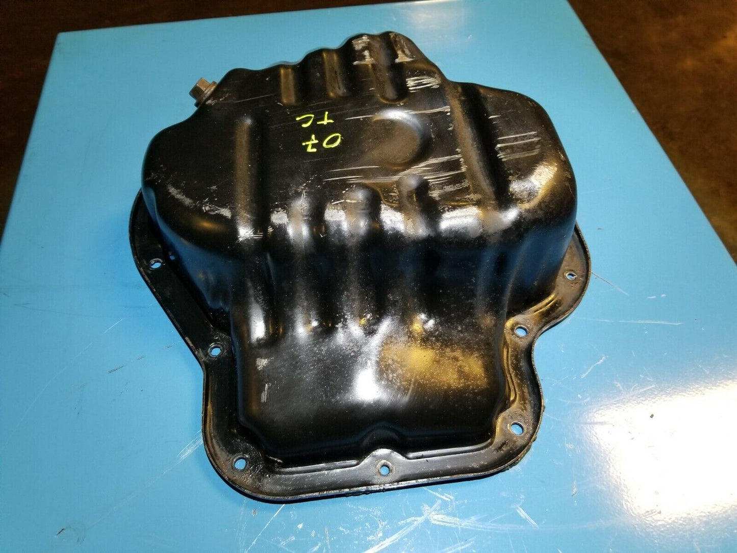 07 08 09 10 Scion Tc 2.4l Engine Oil Pan OEM
