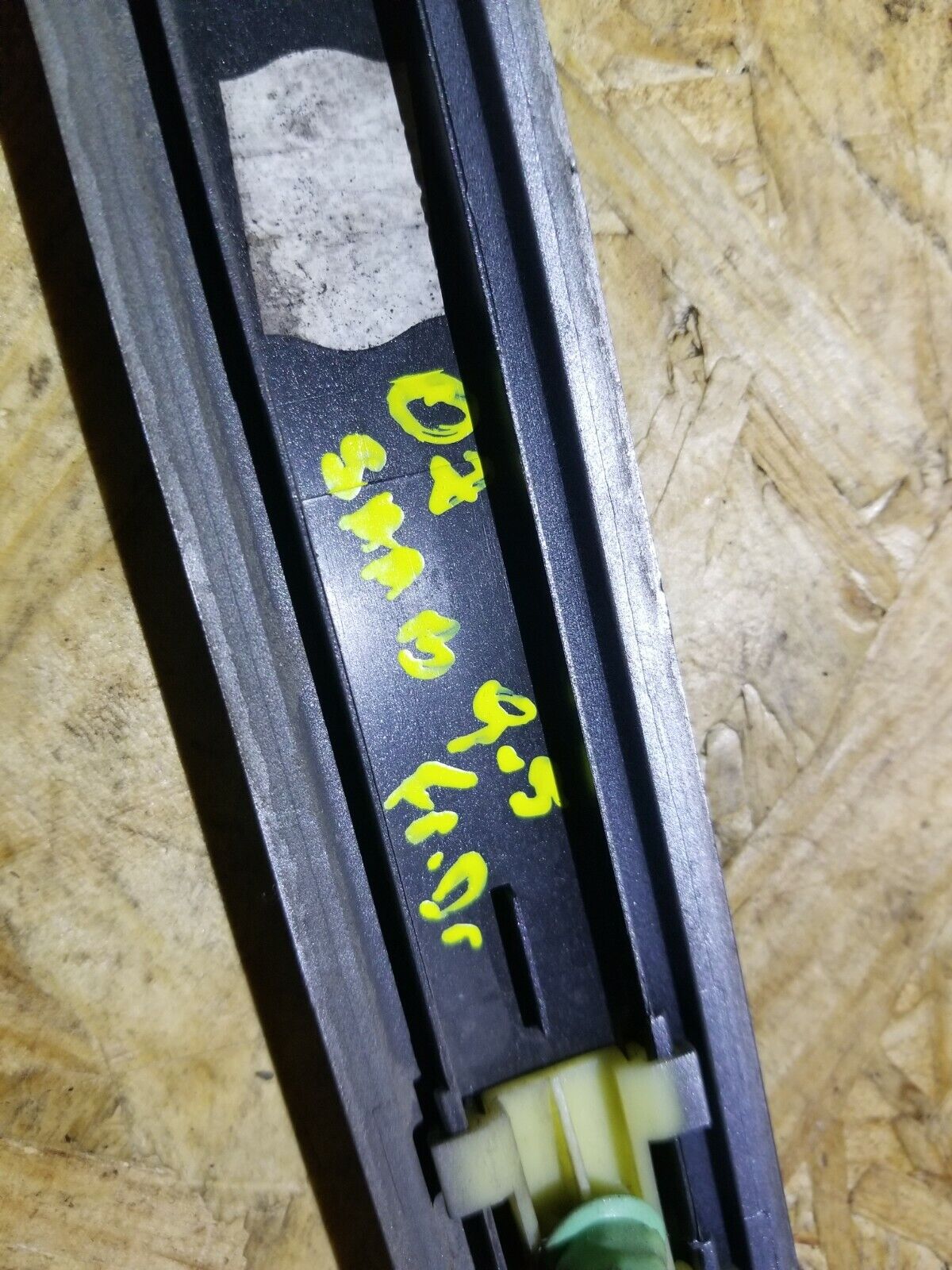 06 07 08 09 Saab 9-5 Aero Front Left Driver Door Exterior Trim Molding OEM