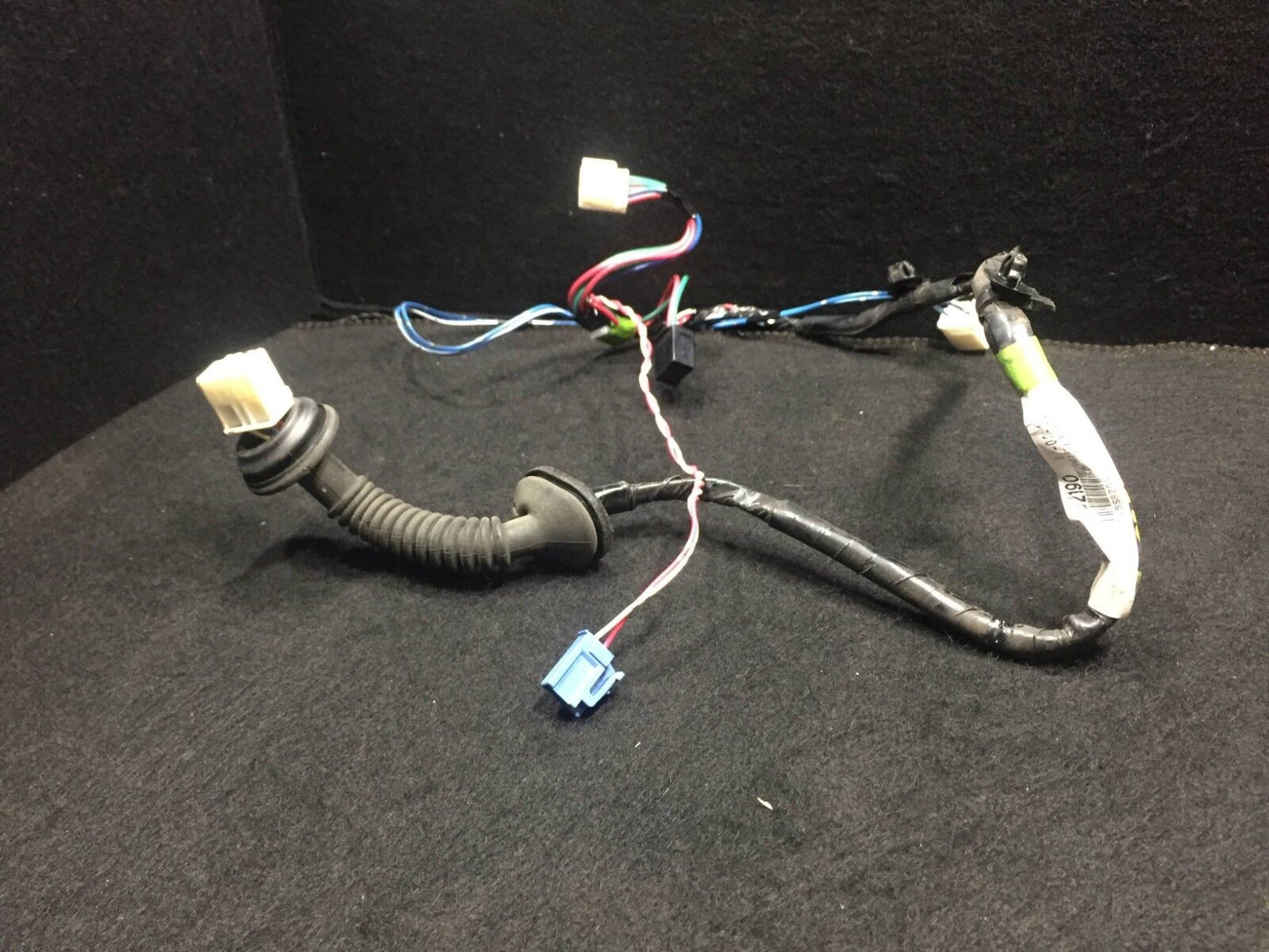 2004 2005 2006 Scion Xa Rear Passenger Door Wire Harness OEM D18
