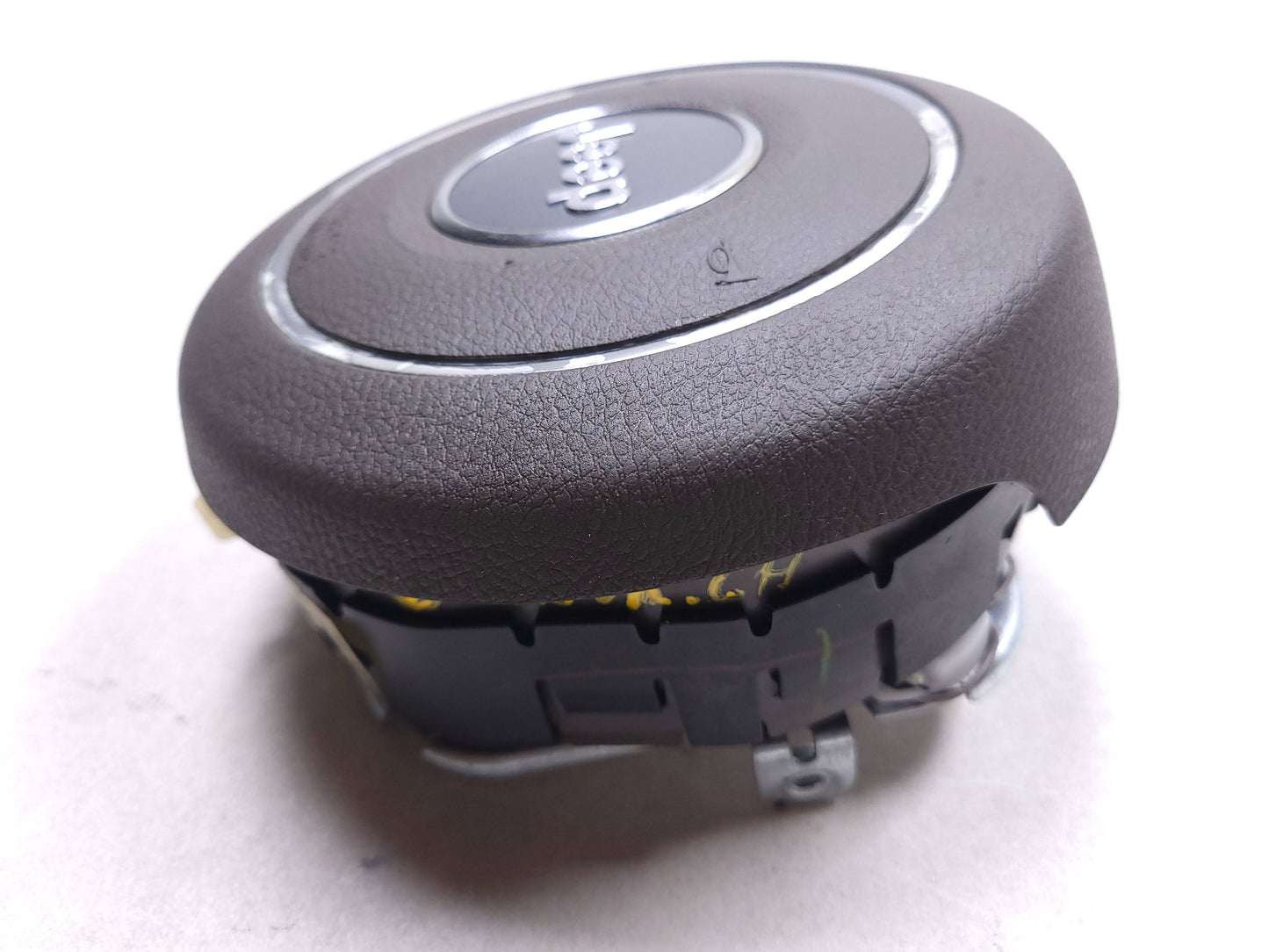2011 - 2013 Jeep Grand Cherokee Steering Wheel  Air Bag SRS Airbag OEM