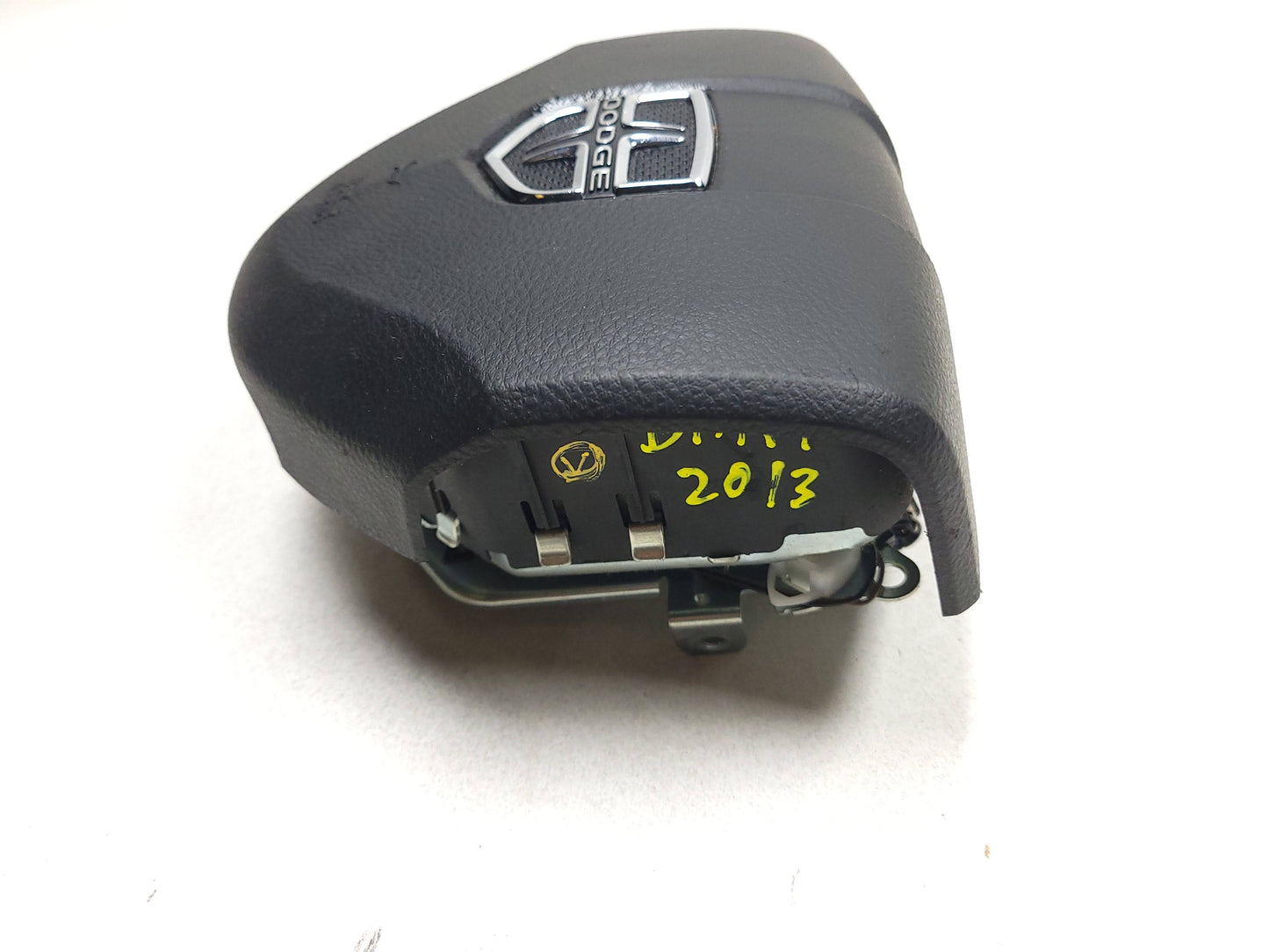 13 - 16 Dodge Dart Steering Wheel Airbag SRS