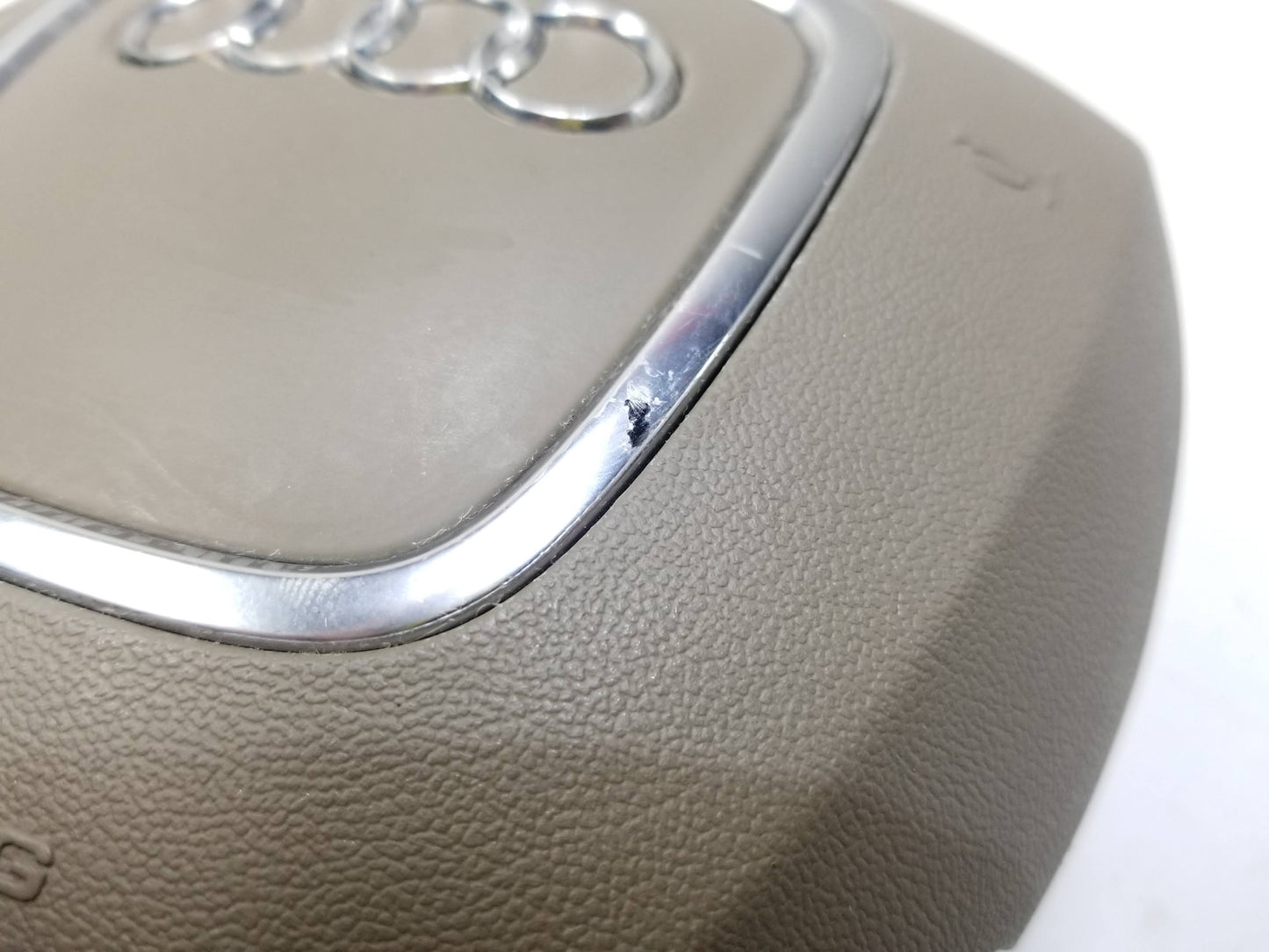 2004 - 2008 AUDI A4 Steering Wheel Airbag Air Bag SRS Driver Side Left OEM