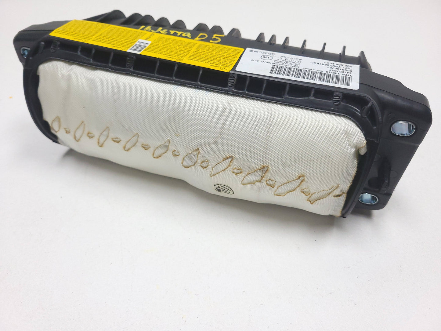 2014-2018 Volkswagen Jetta Dash Dashboard Air Bag SRS Airbag Right Passenger OEM