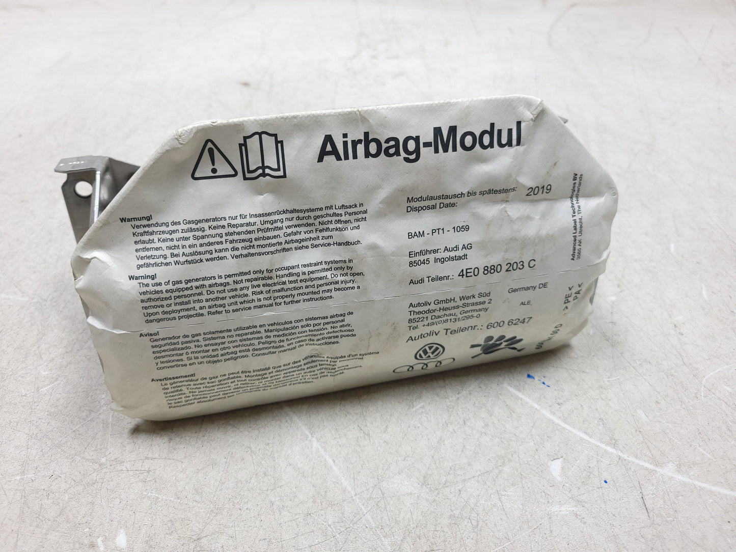 2004-2009 Audi A8 A8L Passenger Right Dash Air Bag SRS AirBag OEM