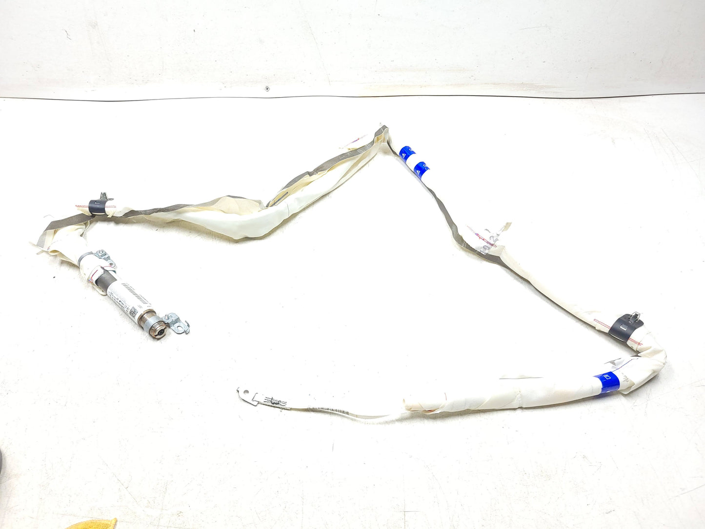2009 - 2016 Audi A4 S4 Sedan Roof Upper Curtain Airbag Air Bag SRS Passenger Side Right OEM