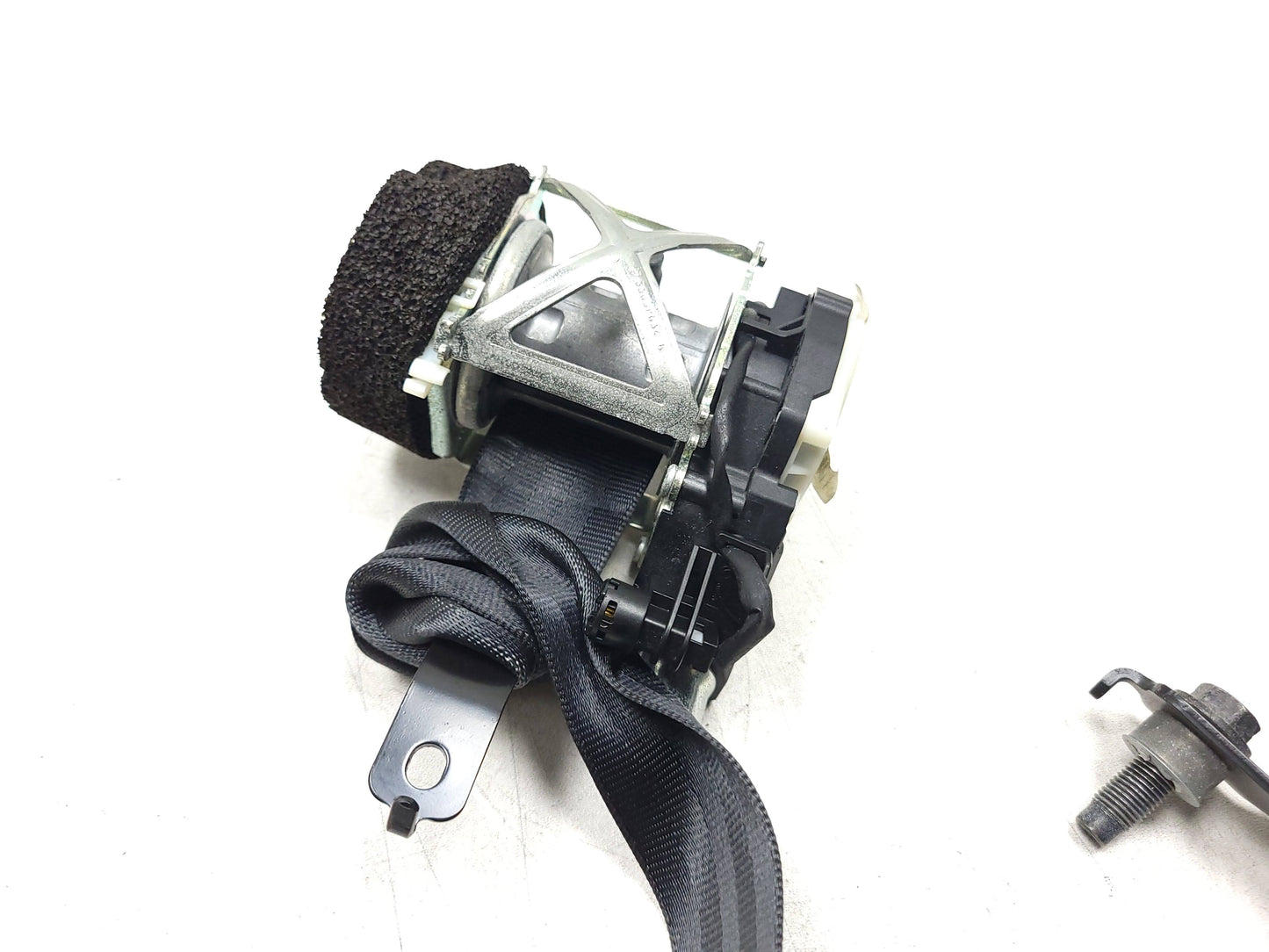 09-12 Hyundai Genesis Front Seat Belt Retractor Left & Right Pair OEM