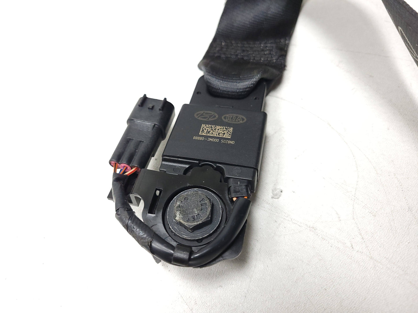 09-12 Hyundai Genesis Front Seat Belt Retractor Left & Right Pair OEM