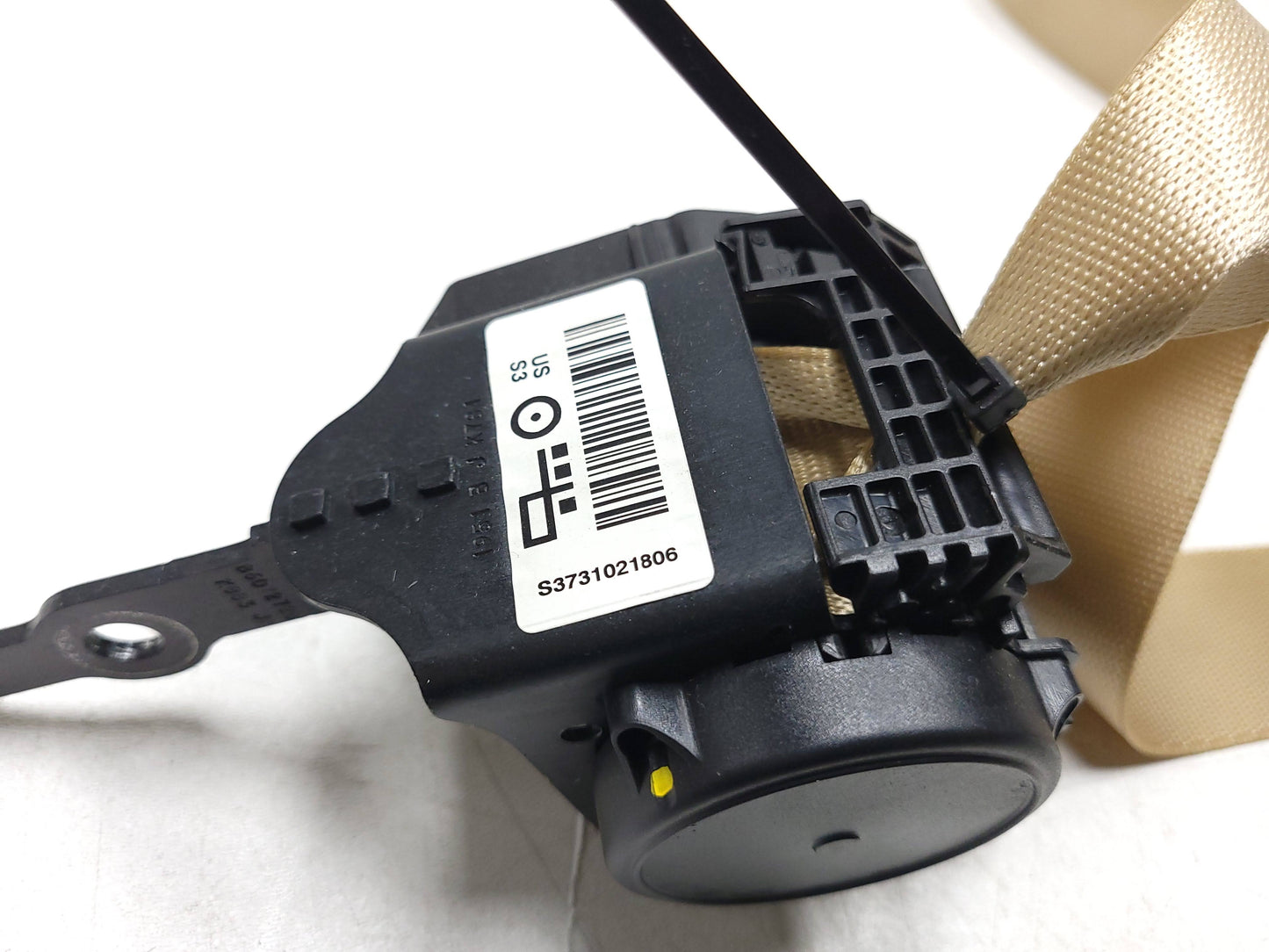 2013 - 2018 BMW 330xi F30 Rear Seat Belt Retractor 3Pcs Sedan OEM