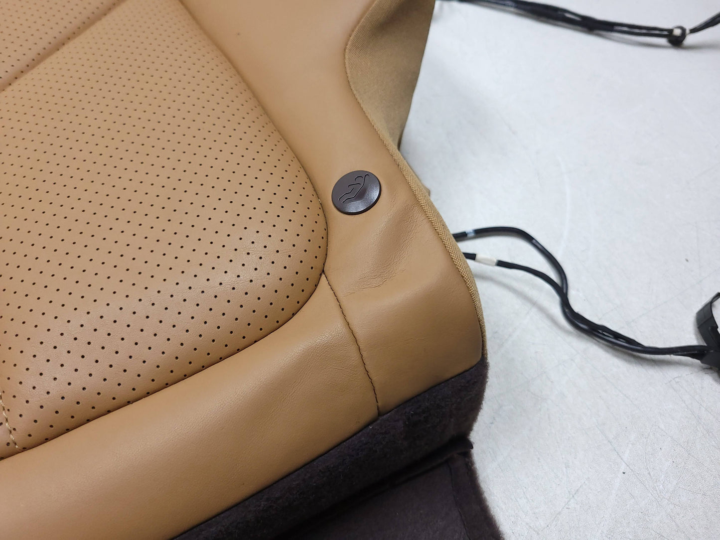 11-17 Porsche Cayenne 958 Rear Seat Back Backrest Upper Left & Right w/ Air Bag SRS