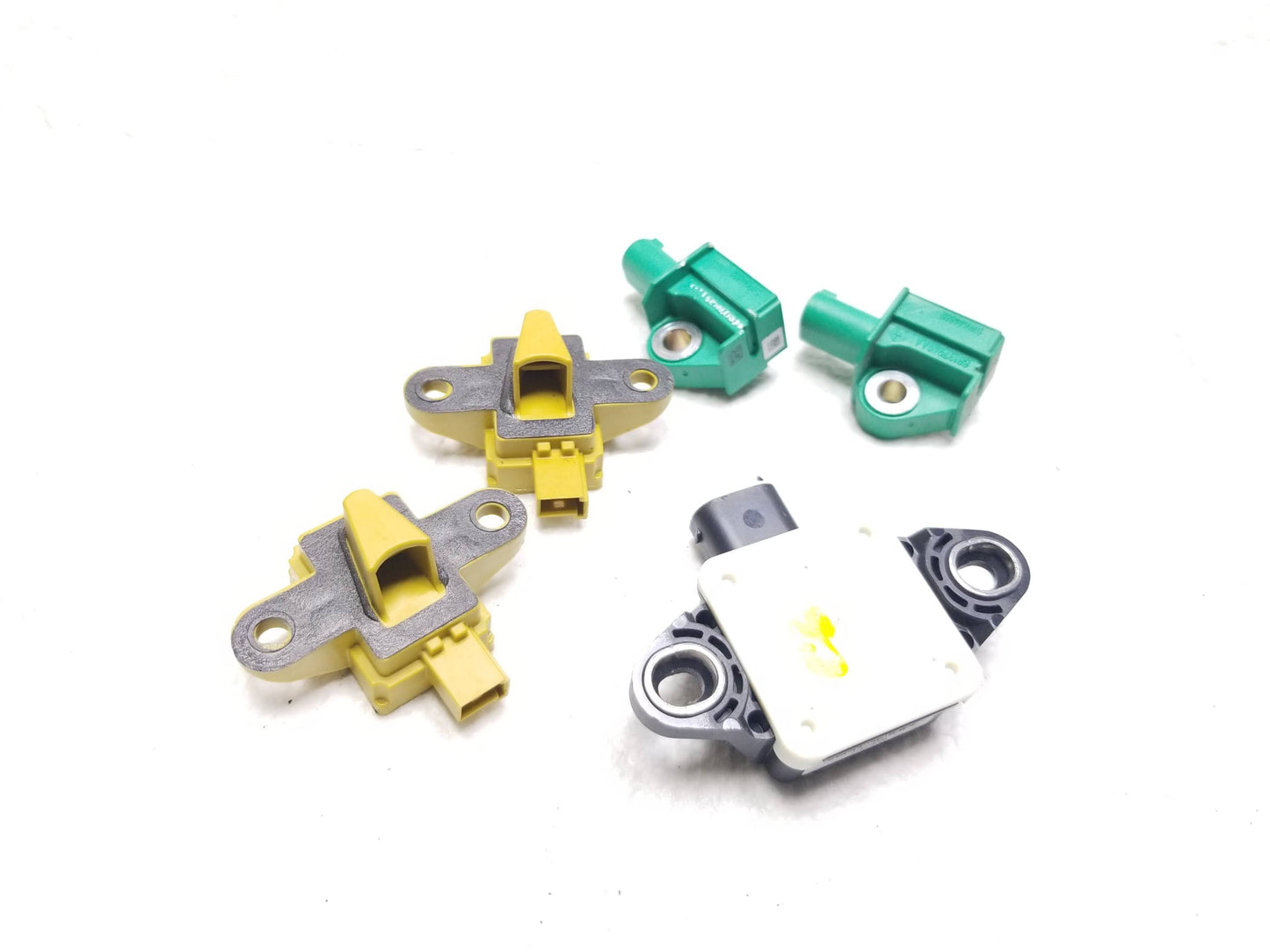 2013 - 2020 Dodge Grand Caravan Impact Crash Sensor OEM