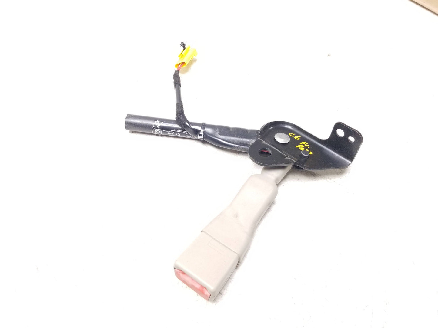 2012 - 2017 Dodge Grand Caravan Seatbelt Pretensioner Front Passenger Side Right