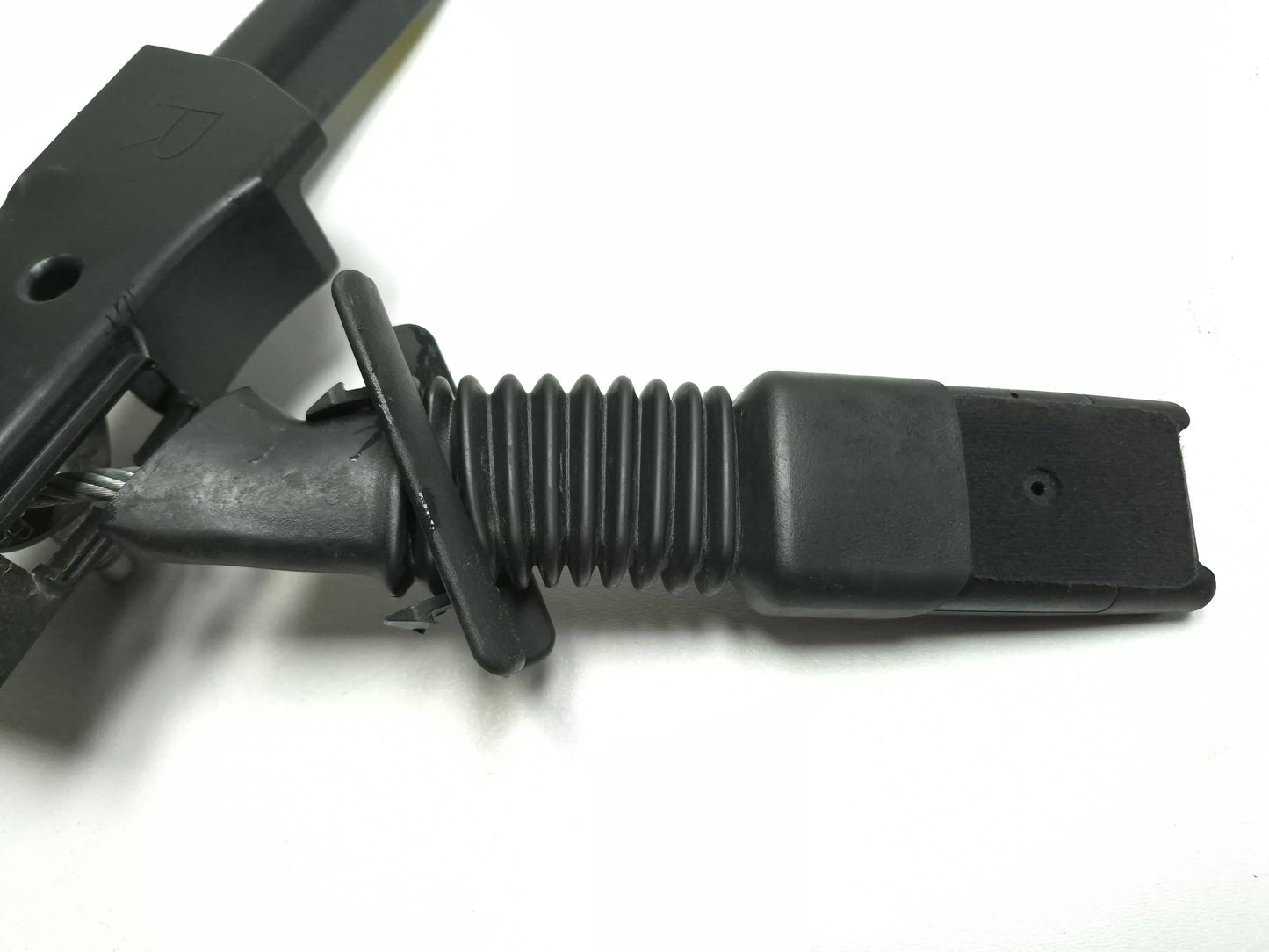 2020 Infiniti Q50 Belt Buckle Prentensioner Front Passenger Seat Right OEM✅