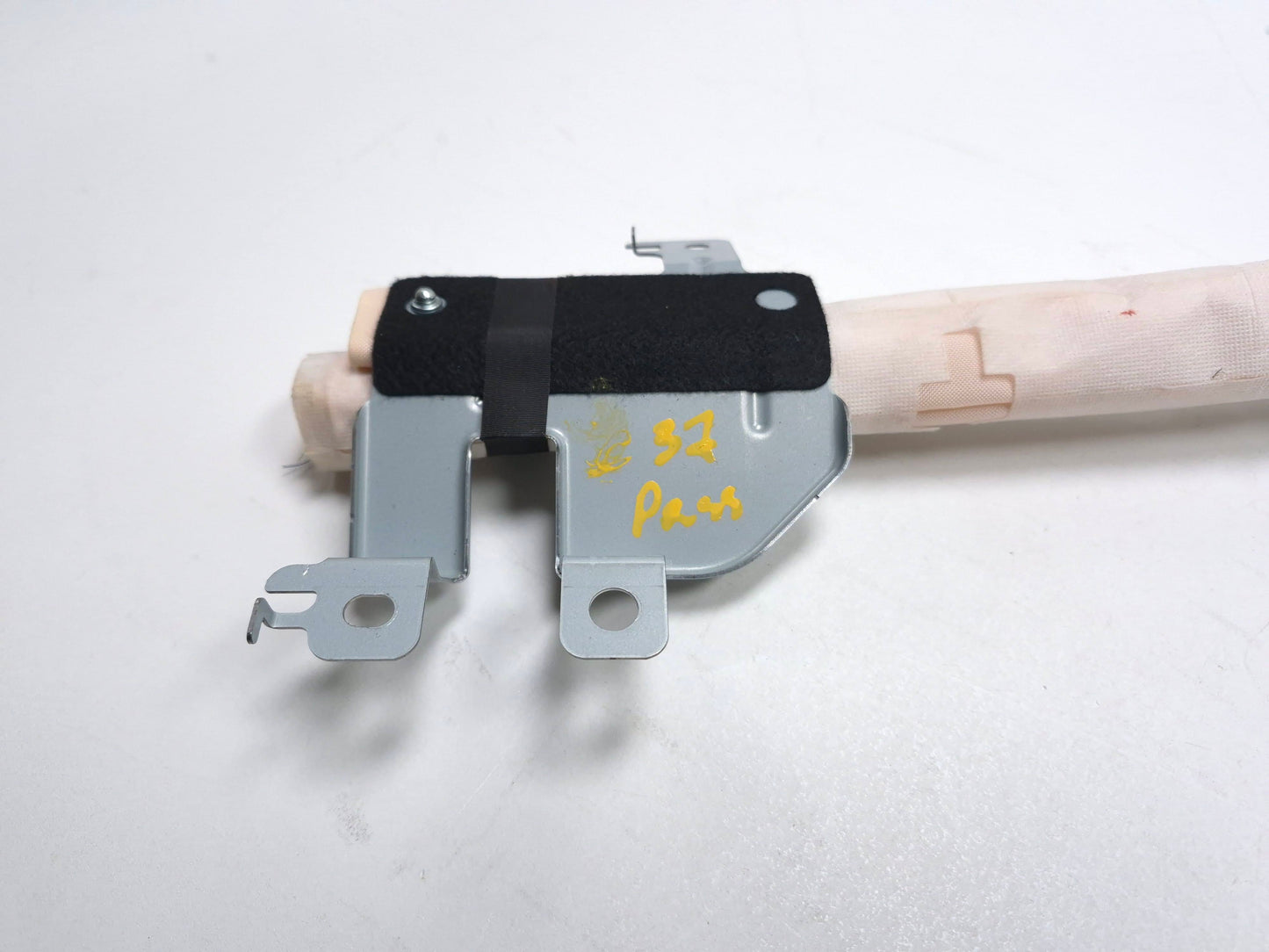 2011 Nissan Juke Curtain Air bag SRS Airbag Right Passenger Side OEM