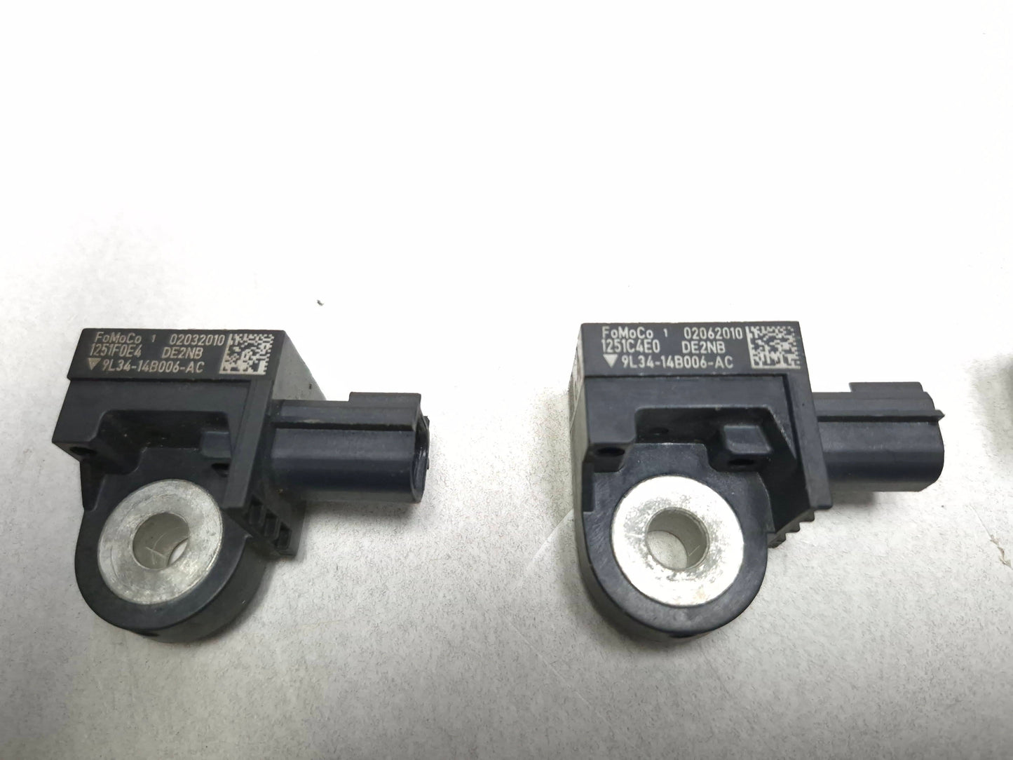 2010 Ford Mustang SRS Airbag Impact Crash Sensor OEM