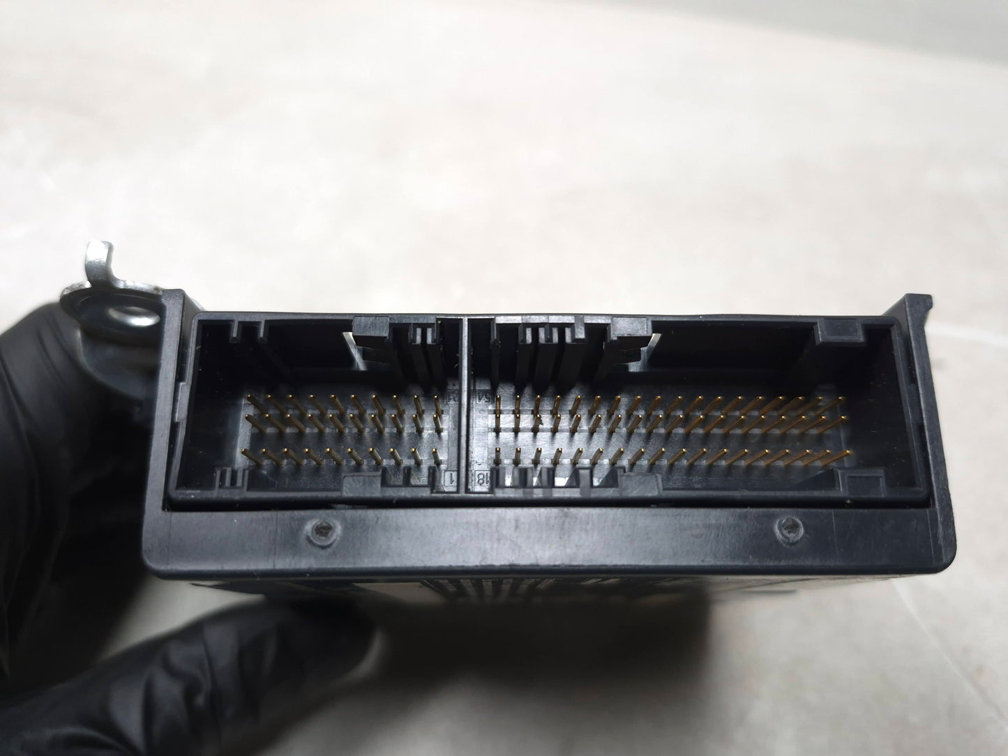 2013 Dodge Grand Caravan SRS Occupant Restraint Control Module - 68233535AC OEM✅