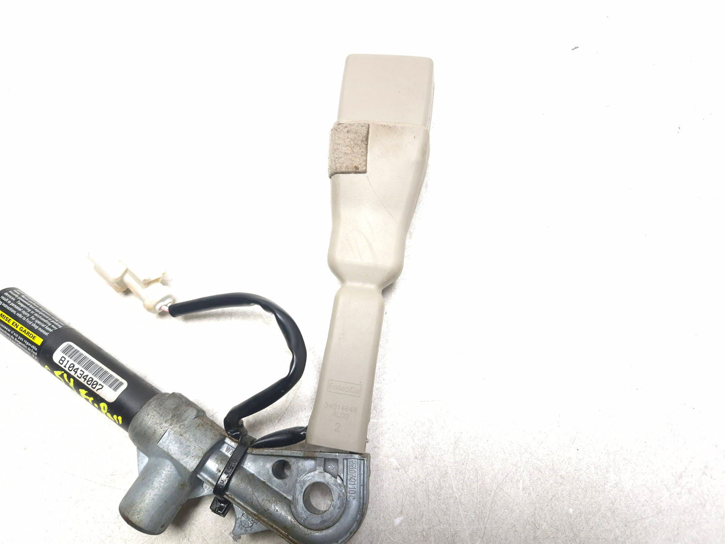 2007-2014 Ford Expedition Lincoln Navigator Front Right Passenger Seat Belt Buckle Latch OEM