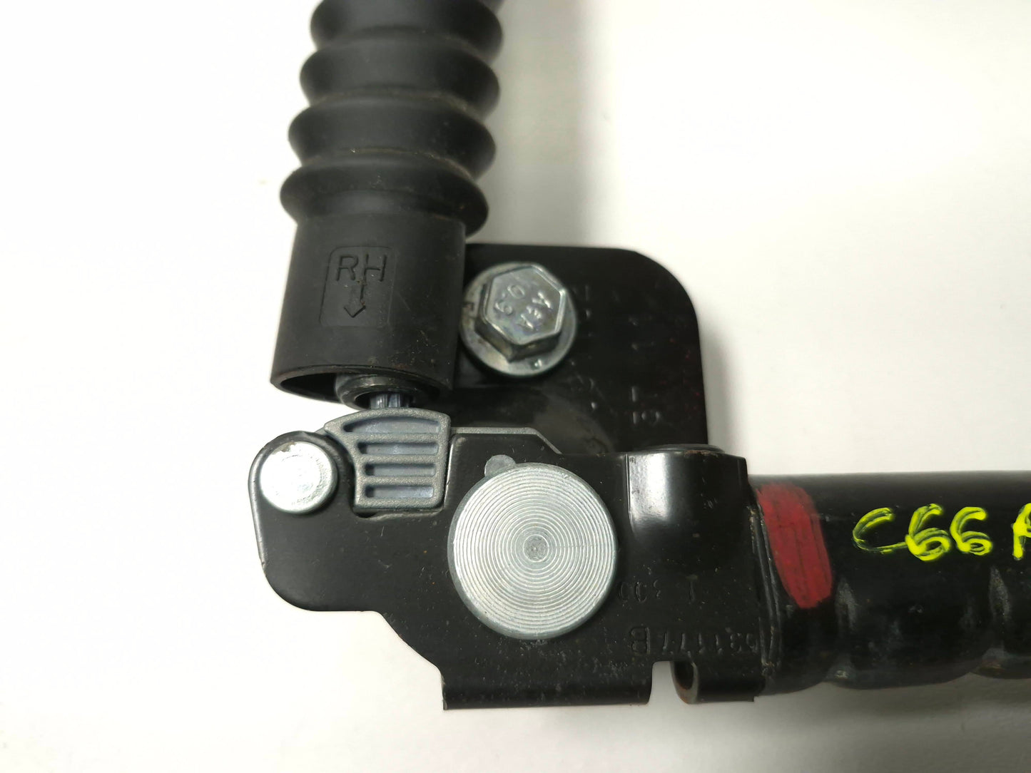 2011 - 2014 Hyundai Sonata Front Right Passenger Seat Belt Pretensioner OEM