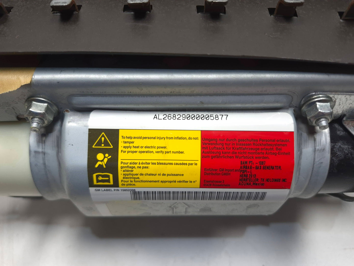 2011 - 2014 Cadillac Escalade Dashboard Air Bag SRS Passenger Right OEM