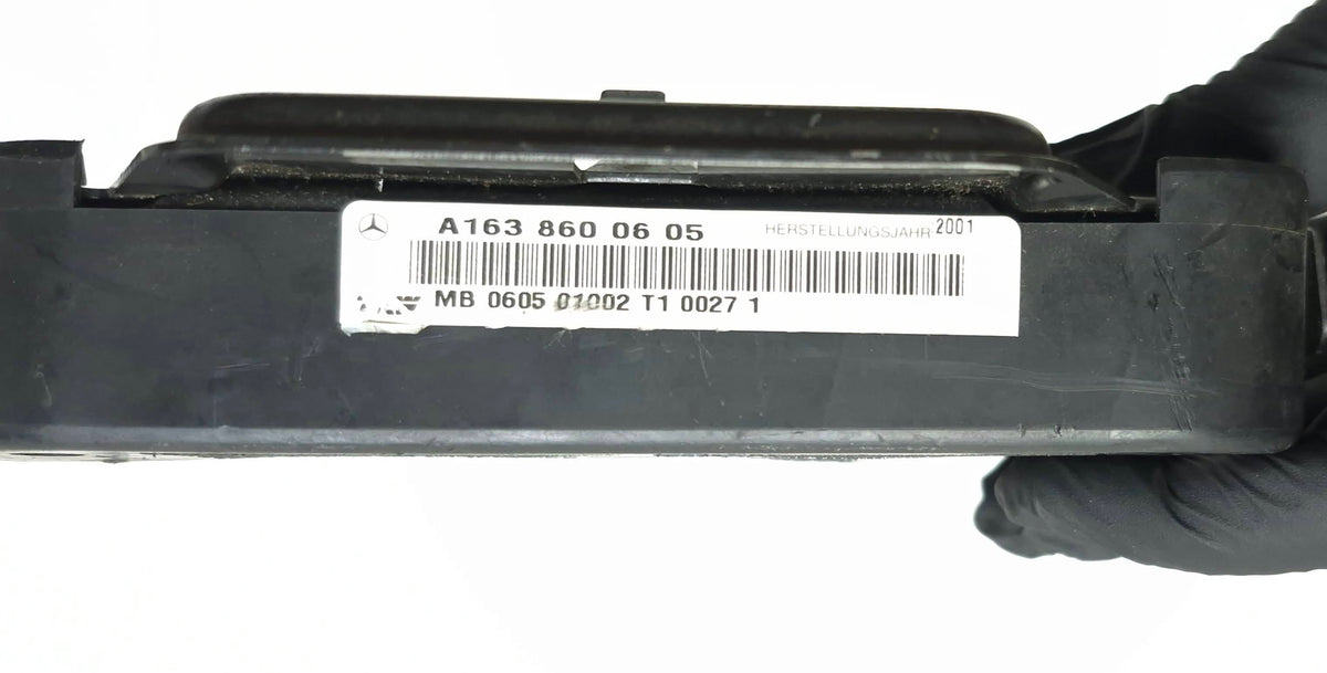 1998-2005 Mercedes W163 ML320 ML350 ML500 Rear Door Airbag SRS Air Bag A1638600605 OEM