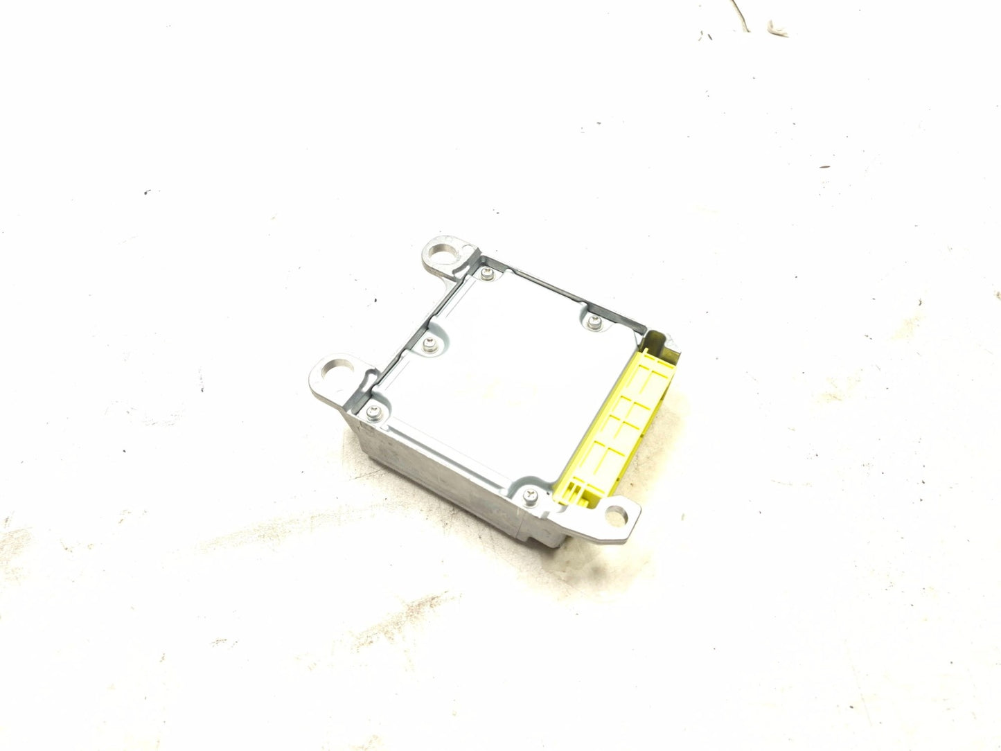2010 - 2012 Lexus HS250h Air Bag SRS Control Module OEM