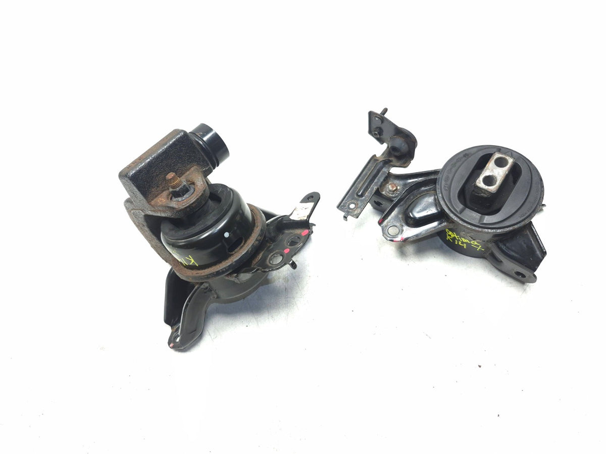 2015 Kia Optima Engine Mount 2pcs 2.4l OEM