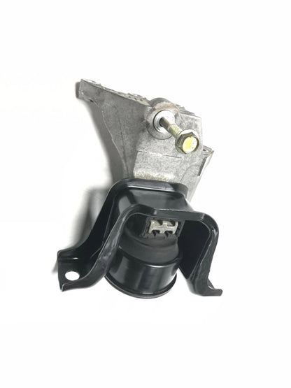 2011 Nissan Juke Engine Mount OEM