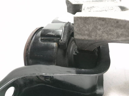 2011 Nissan Juke Engine Mount OEM