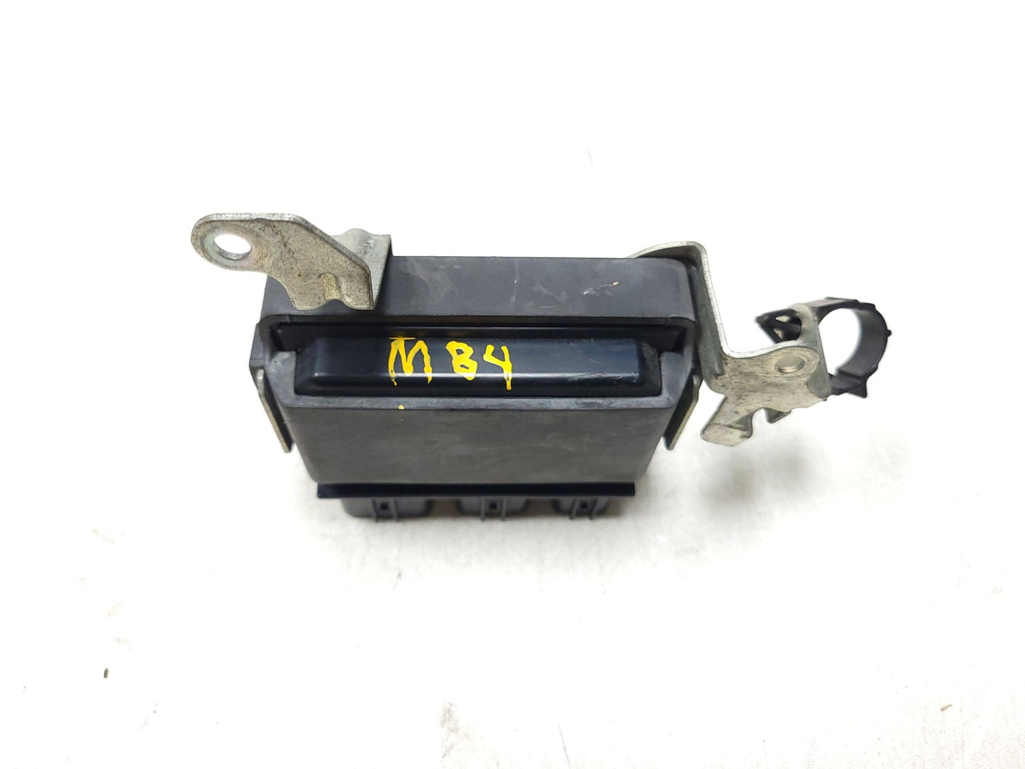 2007 Kawasaki Ninja Zx-6r Zx600  Relay Fuse Junction Box With Bracket OEM