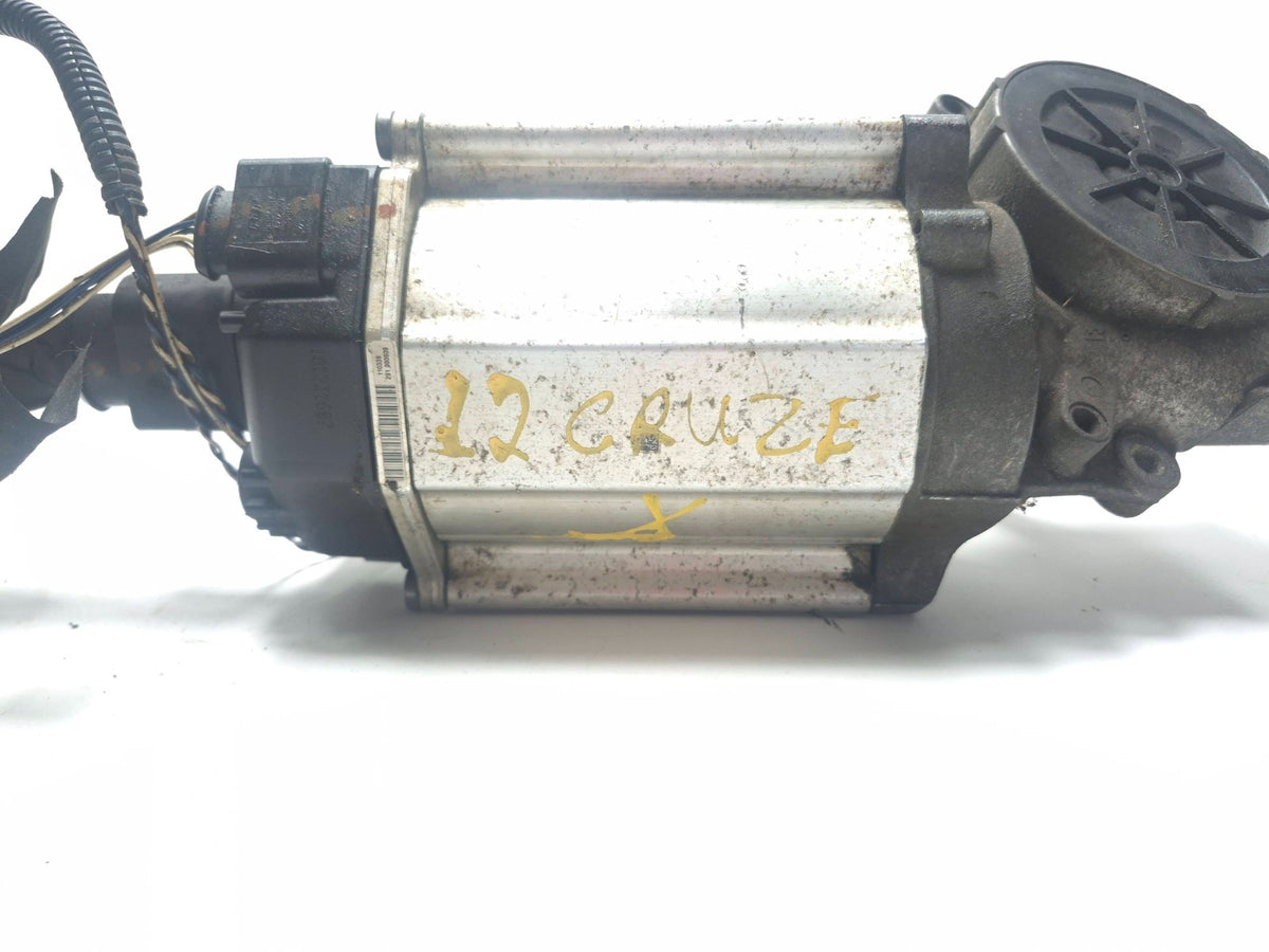 2012 Chevrolet Cruze Power Steering Pump Electric 39240649 OEM