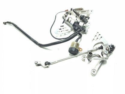 2003 - 2009 Yamaha Yzf R6 Front Foot Peg Bracket & Master Cylinder & Shifter 2pc