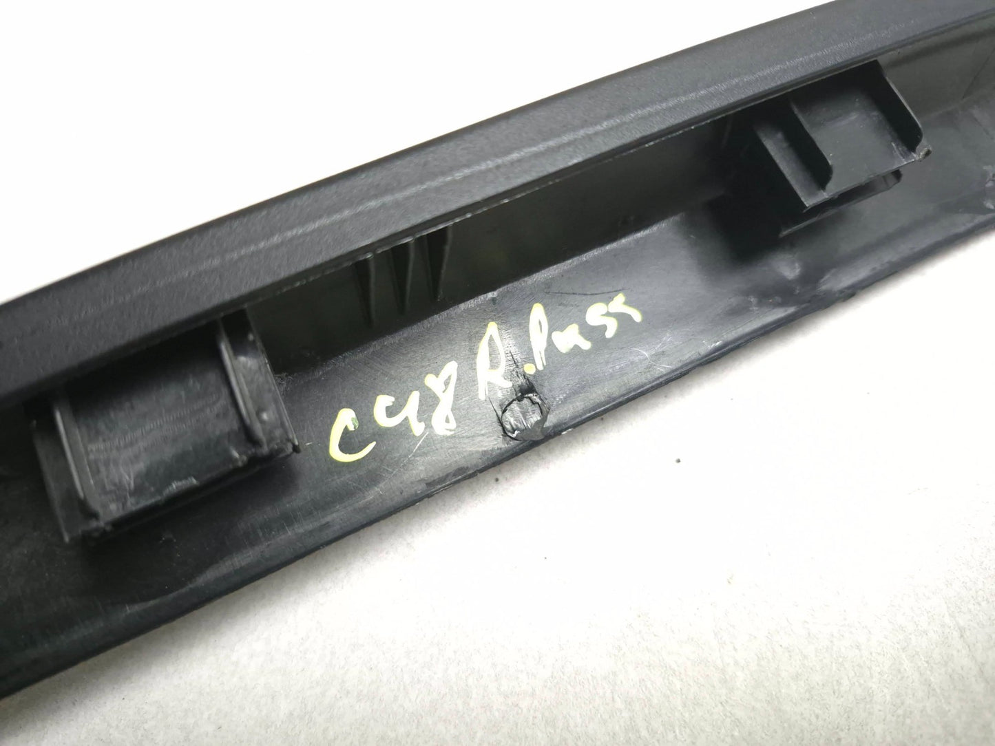 2014 Ford Focus St Door Window Frame Trim Cover Rear Passenger Side Right OEM