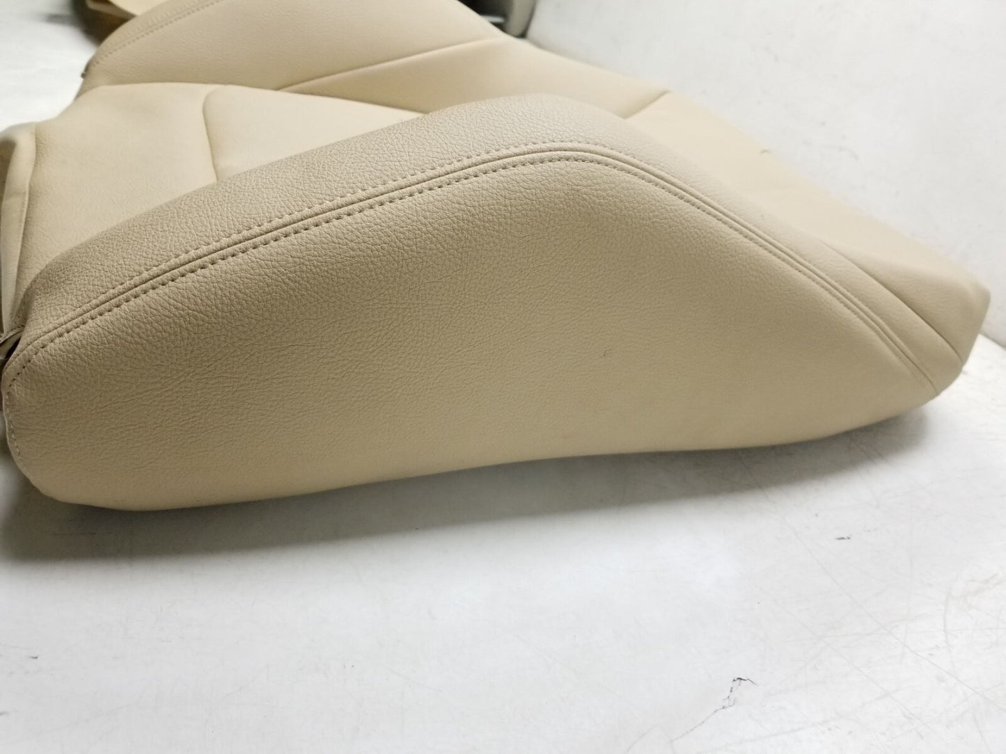 2013 - 2018 BMW 330xi F30 Front Upper Seat Cushion Passenger Side Right OEM