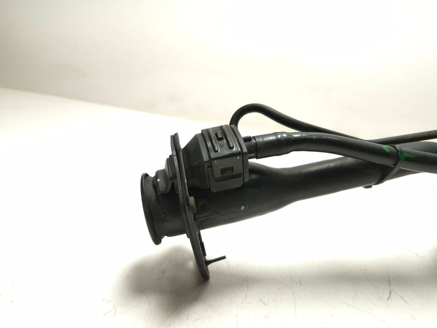 2012 Hyundai Sonata Fuel Tank Filler Neck Hose Pipe OEM