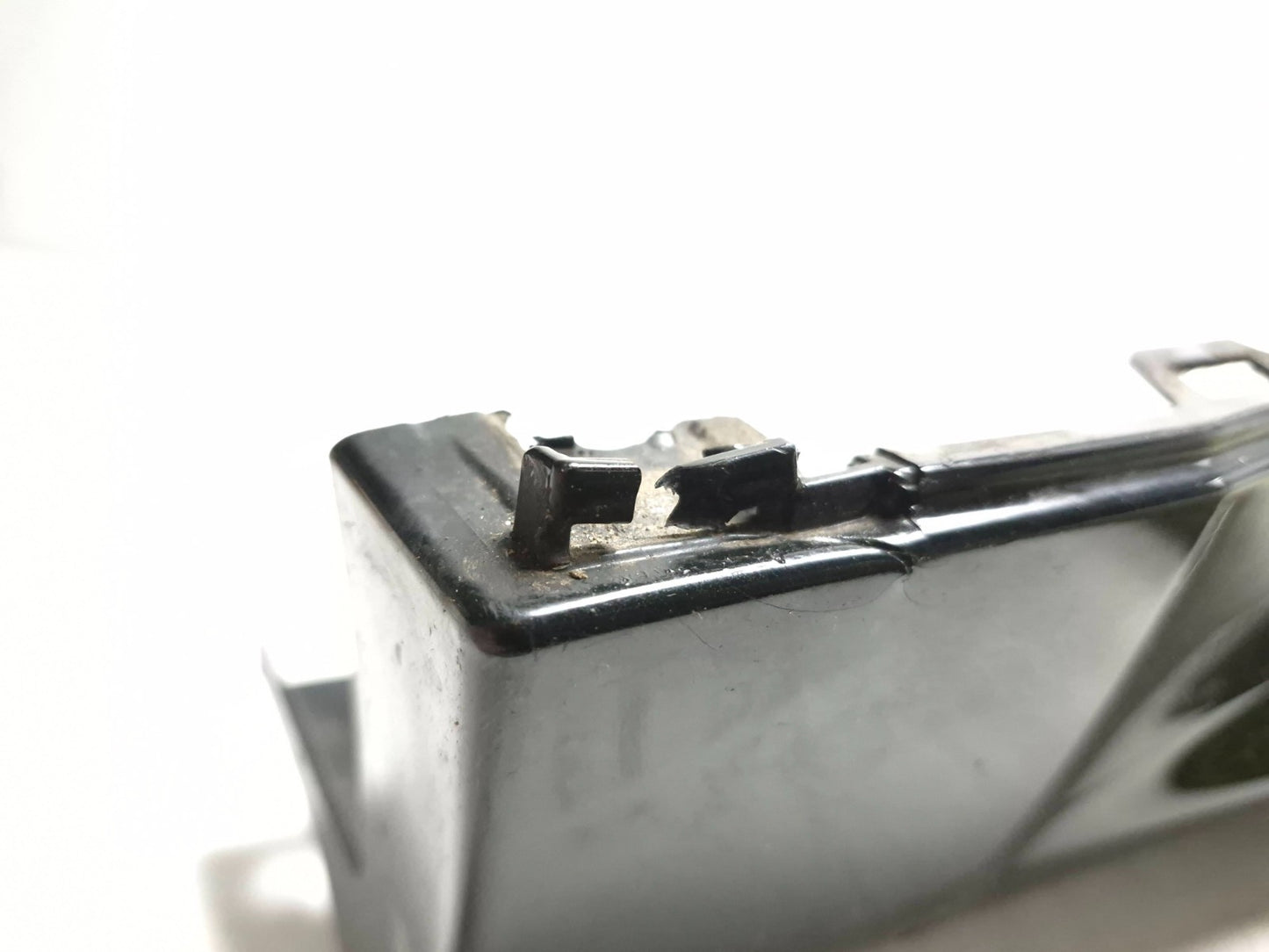 2024 Alfa Romeo Stelvio Rocker Panel Skirt Molding Left Side OEM