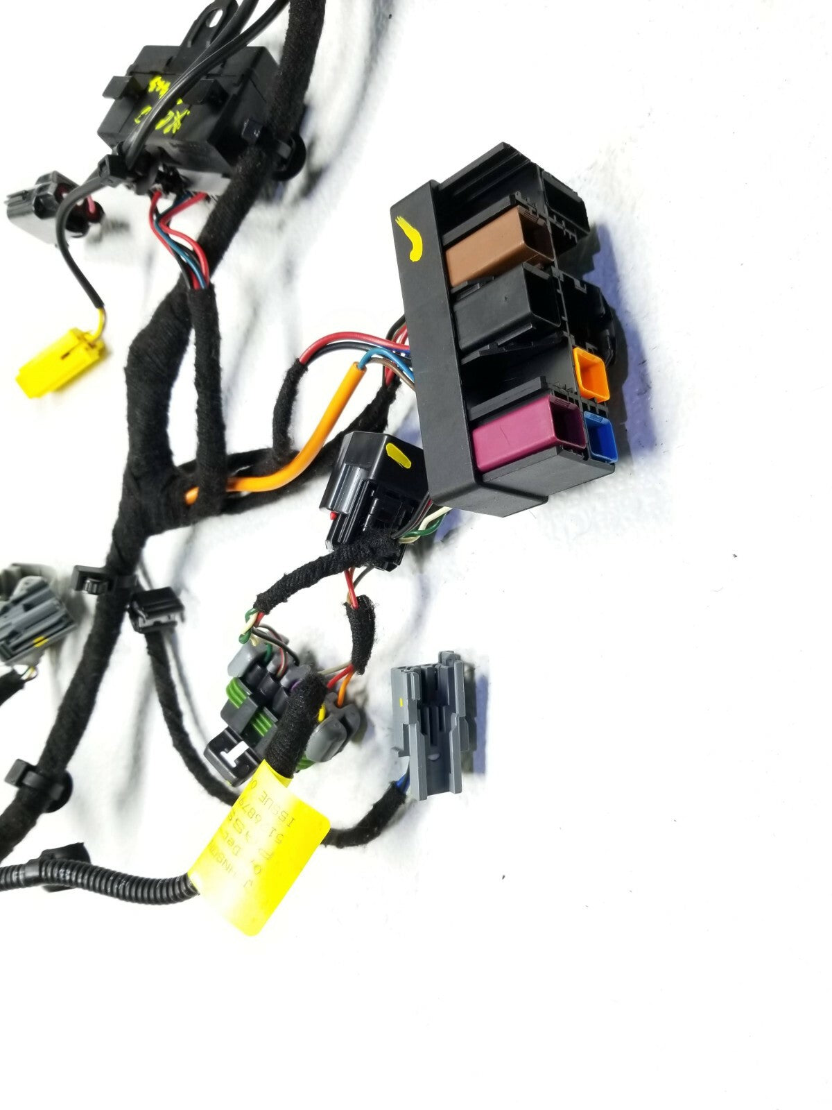 2010 Volvo XC60 Front Passenger Seat Wiring Harness OEM