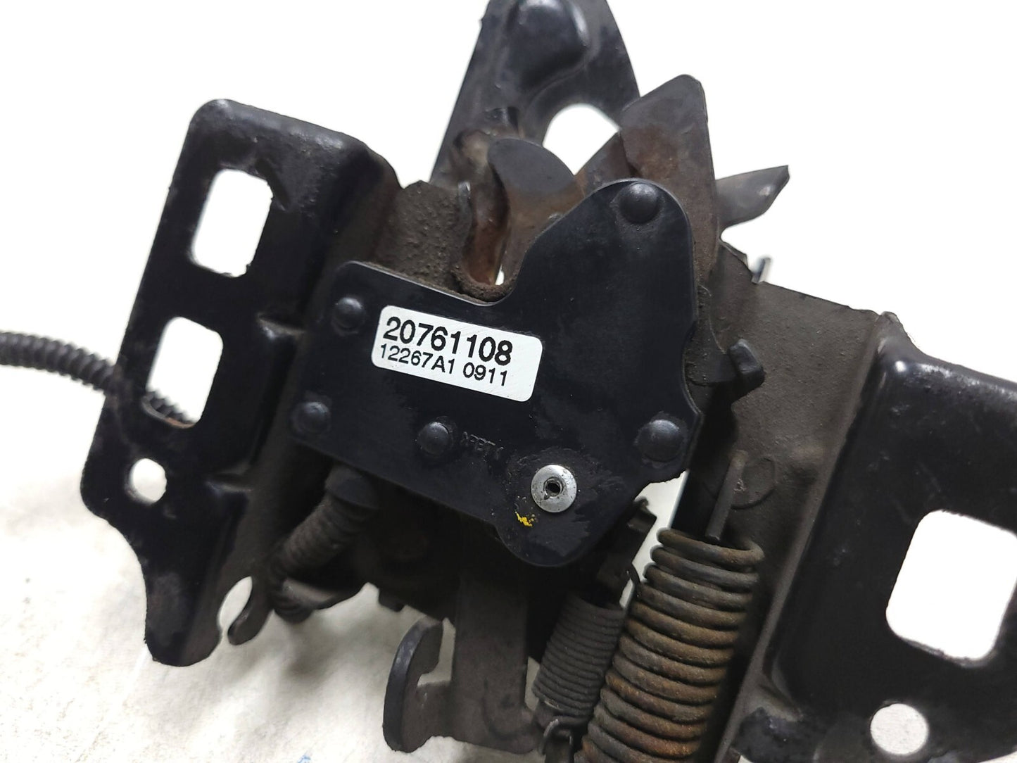 2010-2014 Chevrolet Suburban Hood Latch OEM